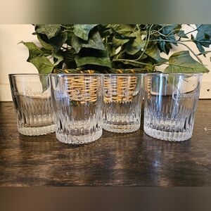 CROWN ROYAL 4 whiskey/rocks glasses